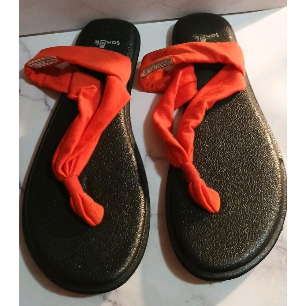 Sanuk Sling Back Sandal Yoga Orange‎ Black Size 7W